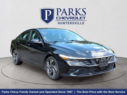 Used 2025 Hyundai Elantra SEL