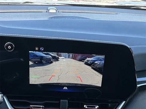 New 2026 Chevrolet Equinox LT image 16