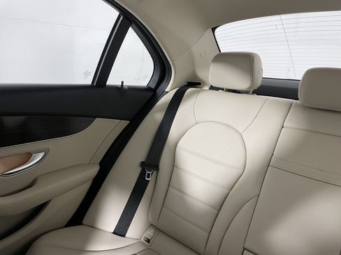 Used 2020 Mercedes-Benz C 300 4MATIC Sedan image 13