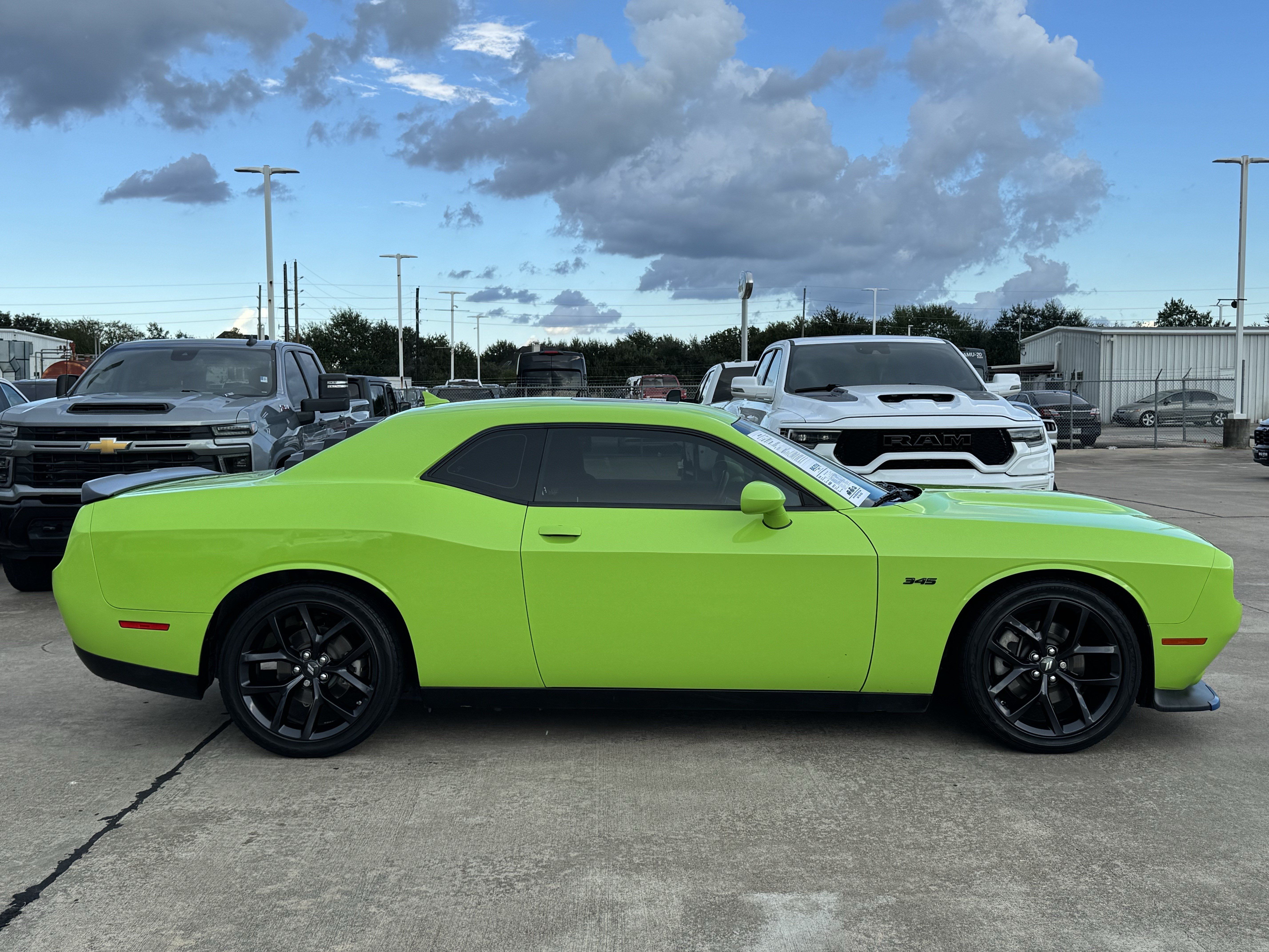 Used 2023 Dodge Challenger R/T w/ Blacktop Package RWD image 3
