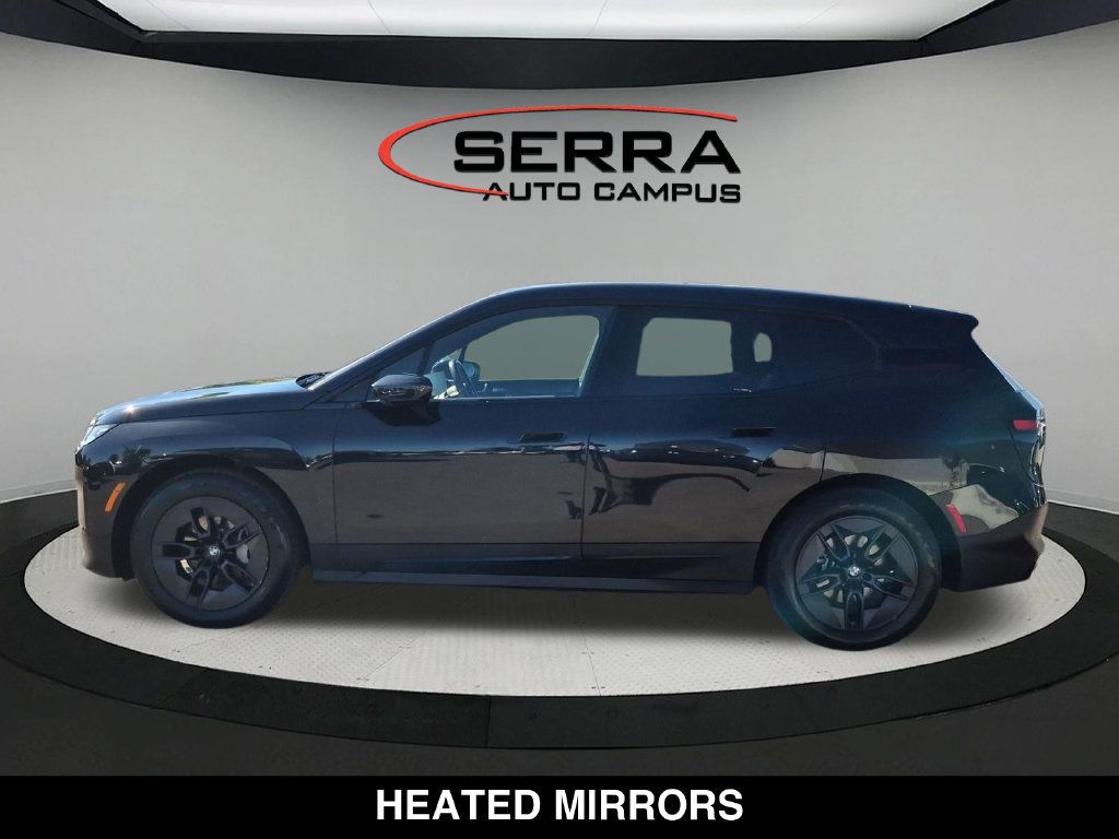Used 2024 BMW iX xDrive50 w/ Premium Package AWD/4WD image 11