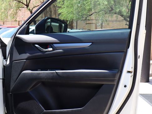 Used 2019 MAZDA CX-5 Touring FWD image 33