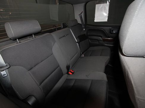 Used 2018 GMC Sierra 1500 SLE w/ SLE Value Package AWD/4WD image 19