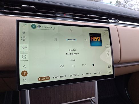 New 2026 Land Rover Range Rover SE image 9