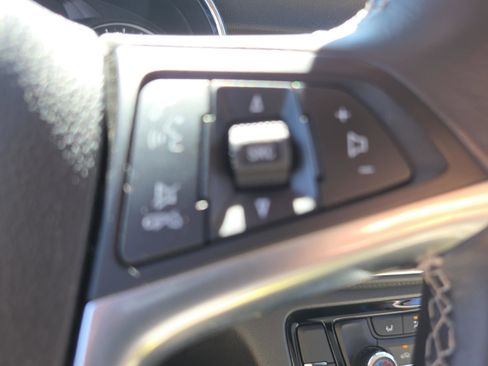 Used 2020 Buick Encore Preferred w/ Safety Package FWD image 24