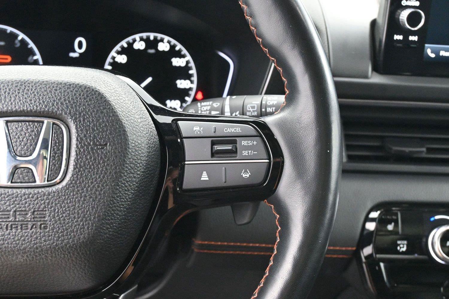 Used 2023 Honda Pilot TrailSport image 16
