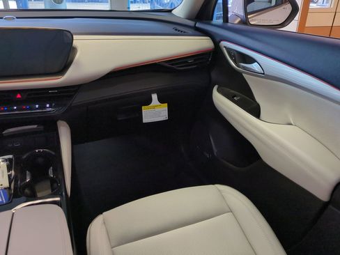 New 2026 Buick Envision Avenir image 14