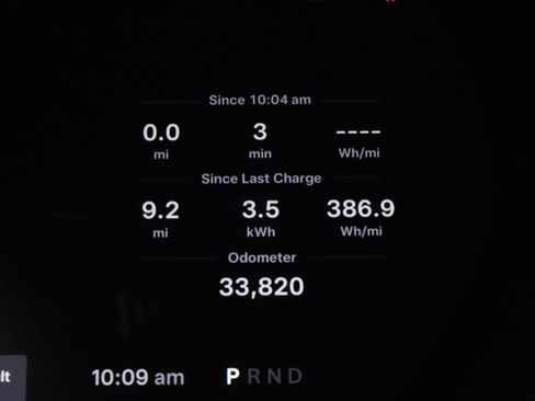Used 2015 Tesla Model S 60 RWD image 16