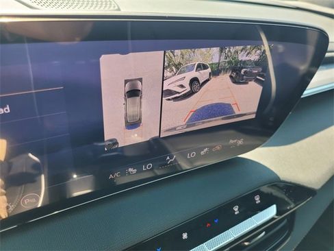 New 2025 Buick Enclave Sport Touring w/ Power Package image 32