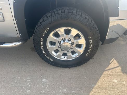 Used 2014 GMC Sierra 2500 SLE w/ SLE Preferred Package image 16