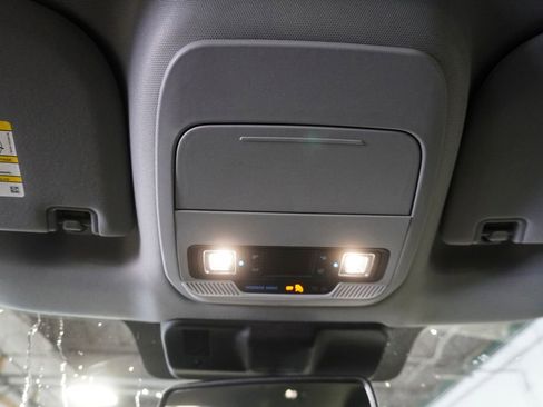 Used 2023 Ford F250 XLT image 24