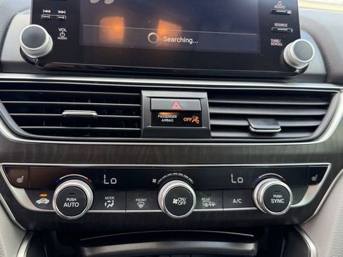 Used 2020 Honda Accord EX image 23