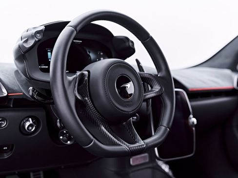 Used 2023 McLaren Artura RWD image 53