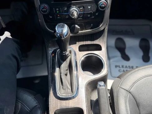 Used 2016 Chevrolet Malibu LTZ FWD image 16