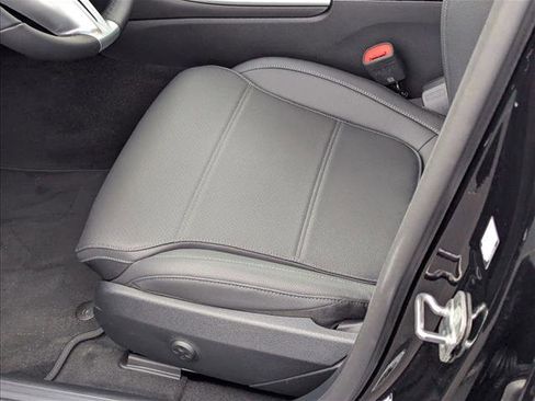 New 2026 Mercedes-Benz C 300 C 300 image 4