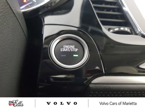 Used 2019 Buick Encore Essence AWD/4WD image 29