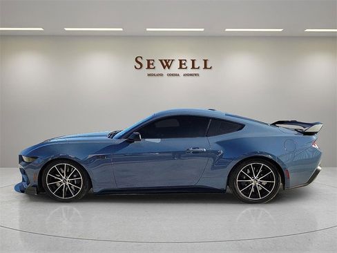 Used 2024 Ford Mustang GT Premium w/ GT Performance Package image 2