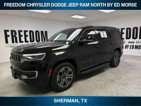 Used 2024 Jeep Wagoneer Series II AWD/4WD image 1