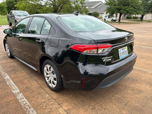 Used 2023 Toyota Corolla LE image 15