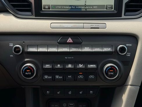 Used 2017 Kia Sportage EX w/ EX Technology Package AWD/4WD image 40
