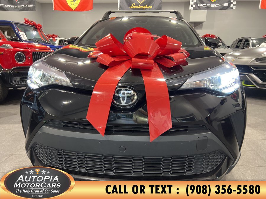 Used 2022 Toyota C-HR XLE FWD image 31