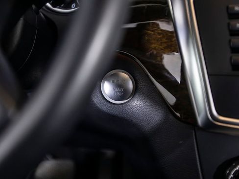 Used 2012 Mercedes-Benz ML 350 4MATIC image 36