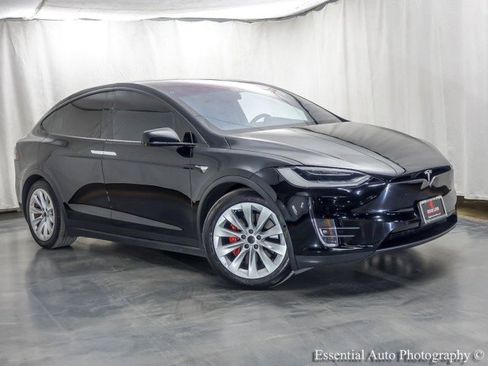 Used 2018 Tesla Model X P100D image 2