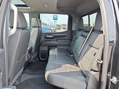 New 2026 Chevrolet Silverado 1500 RST AWD/4WD image 8