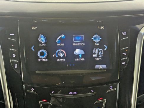 Used 2018 Cadillac Escalade Platinum image 20