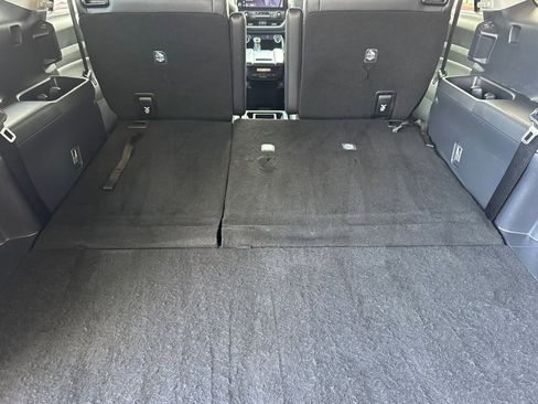 Used 2025 Toyota Grand Highlander FWD image 13