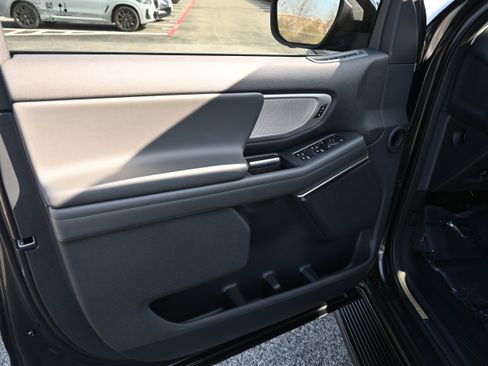 New 2026 Ford Expedition Max Active image 16