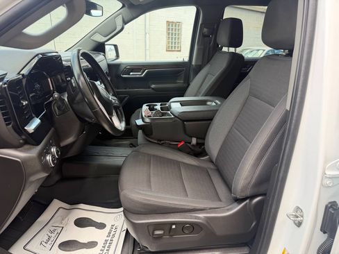 Used 2023 GMC Sierra 1500 SLE AWD/4WD image 14