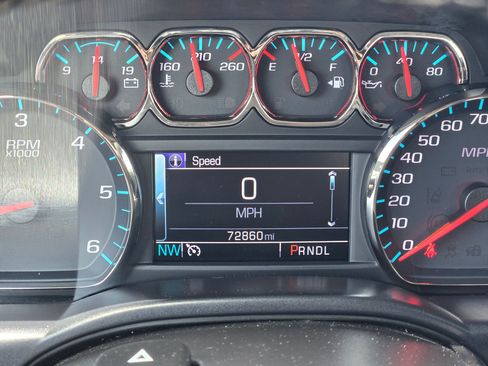 Used 2019 Chevrolet Silverado 1500 LT RWD image 29