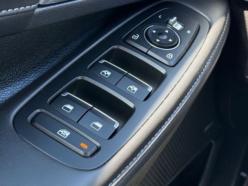 Used 2023 Hyundai Sonata Limited FWD image 17