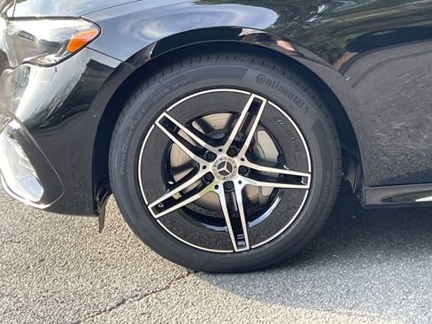 New 2026 Mercedes-Benz E 350 4MATIC Sedan image 16