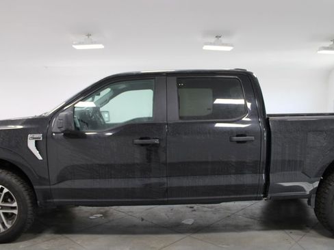 Used 2022 Ford F150 XLT w/ Trailer Tow Package image 6