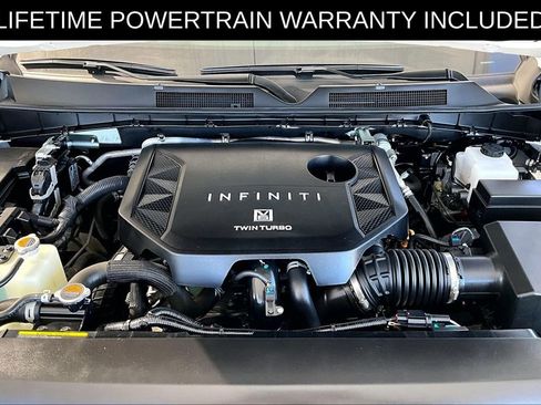 Certified 2025 INFINITI QX80 Luxe image 11