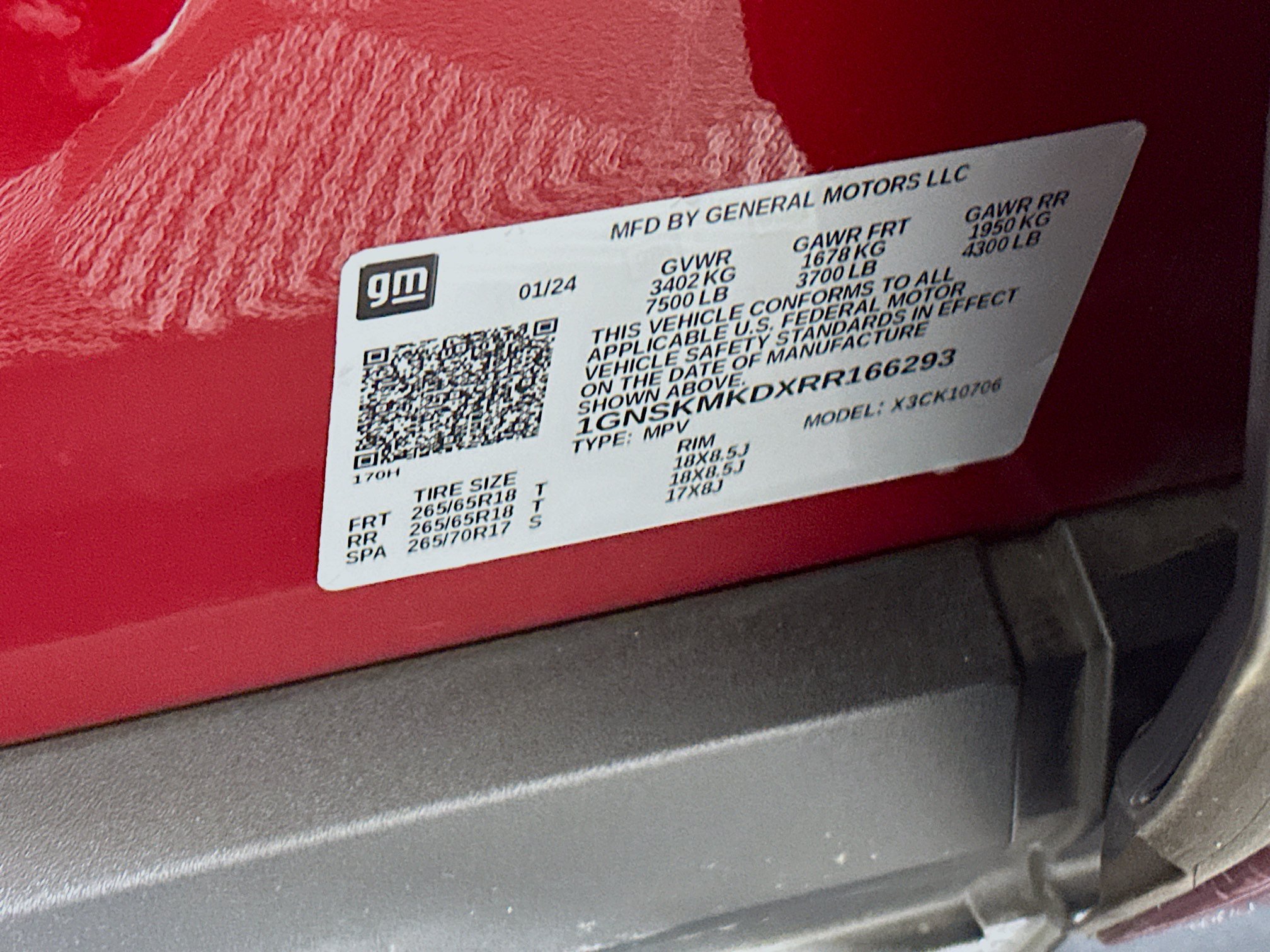Used 2024 Chevrolet Tahoe LS AWD/4WD image 12