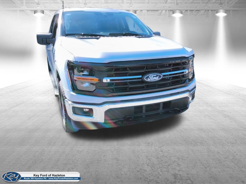 Used 2025 Ford F150 XLT w/ Equipment Group 301A Standard AWD/4WD image 3