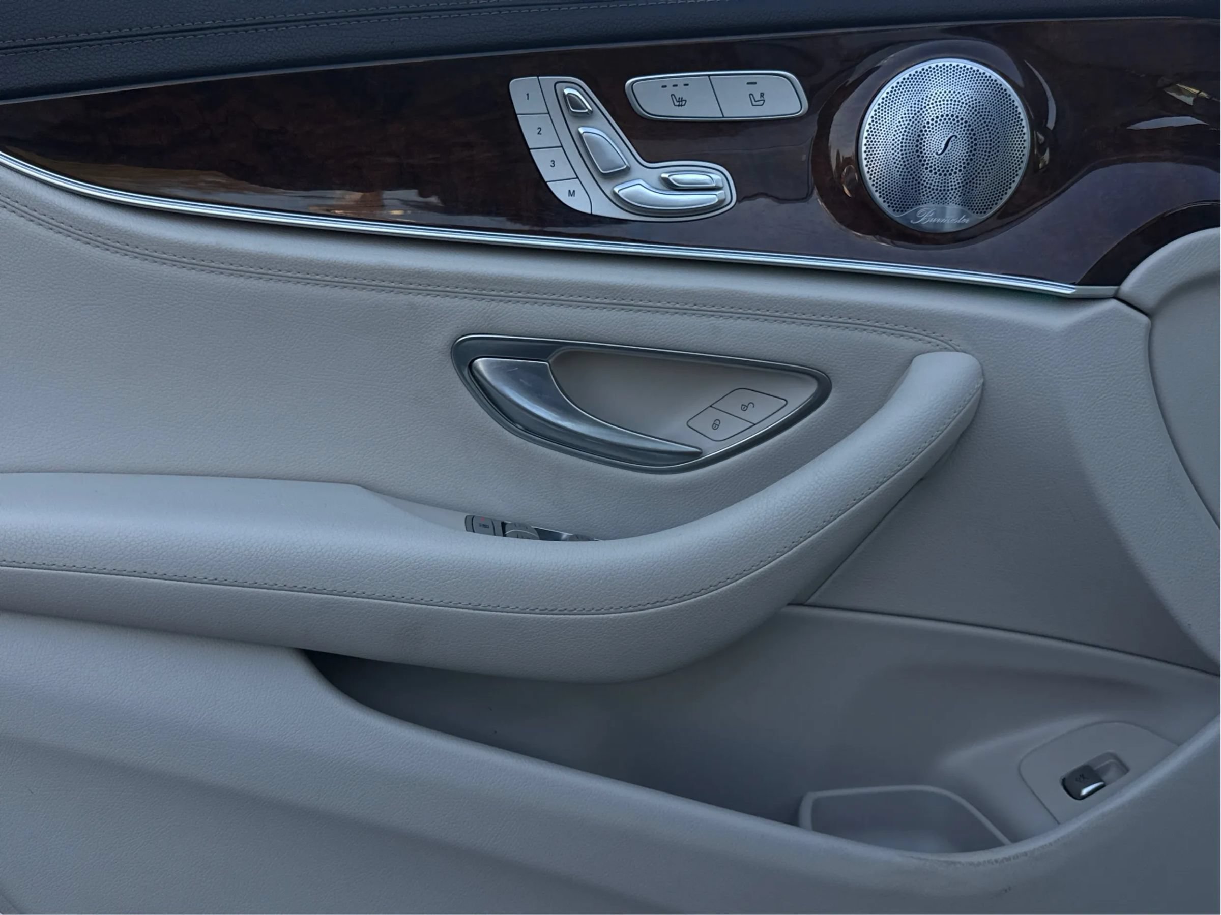 Used 2019 Mercedes-Benz E 450 4MATIC Wagon image 41