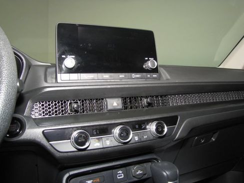 Certified 2025 Honda CR-V LX image 7