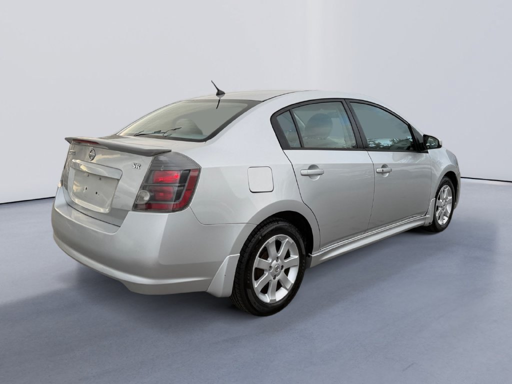 Used 2011 Nissan Sentra 2.0 SR w/ Convenience Pkg FWD image 3