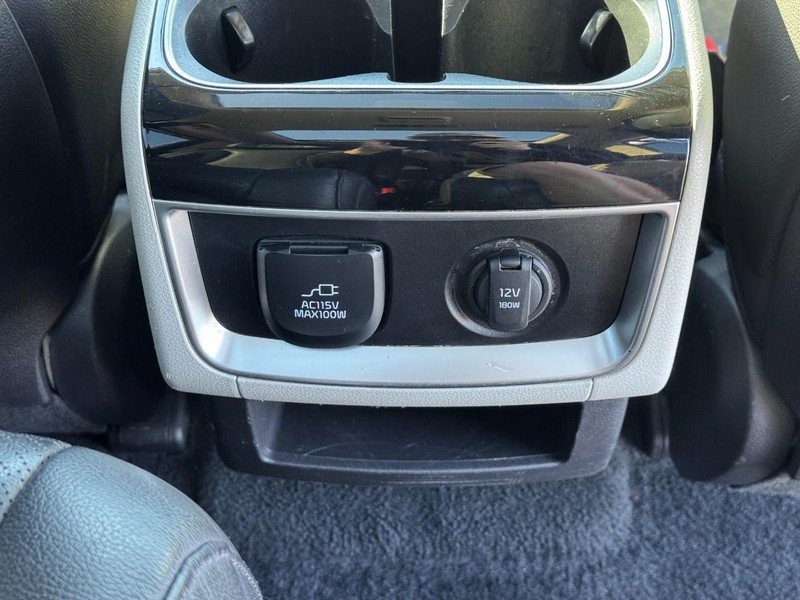 Used 2022 Kia Carnival SX Prestige FWD image 12