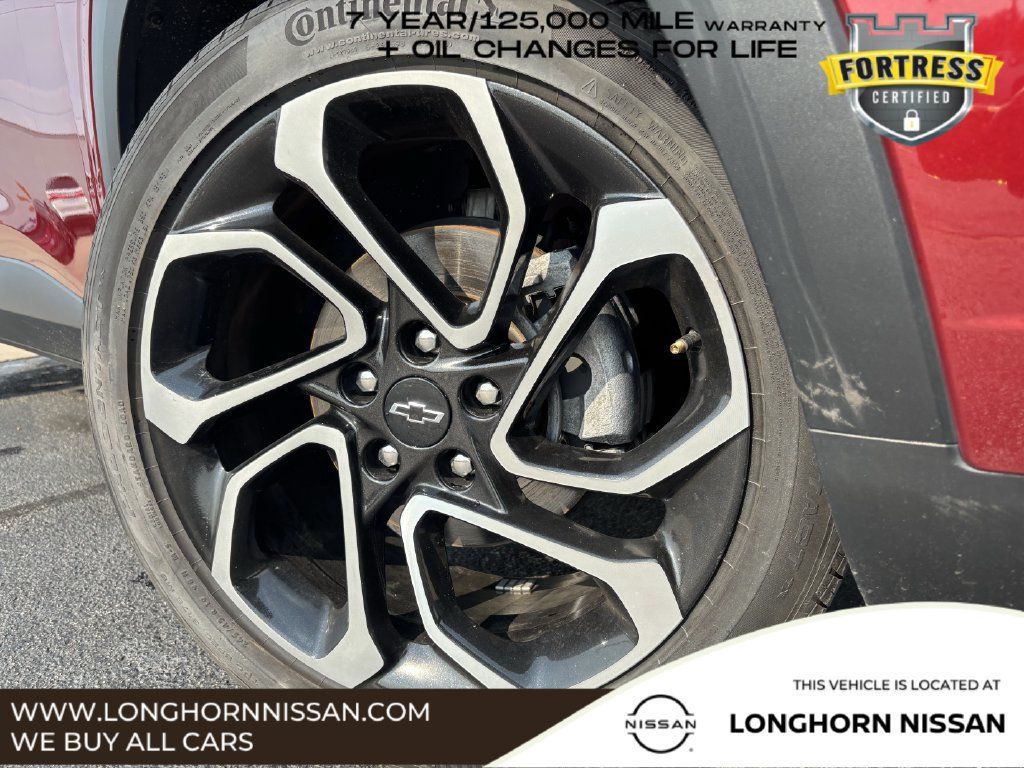 Used 2024 Chevrolet Trax RS w/ Sunroof Package FWD image 8