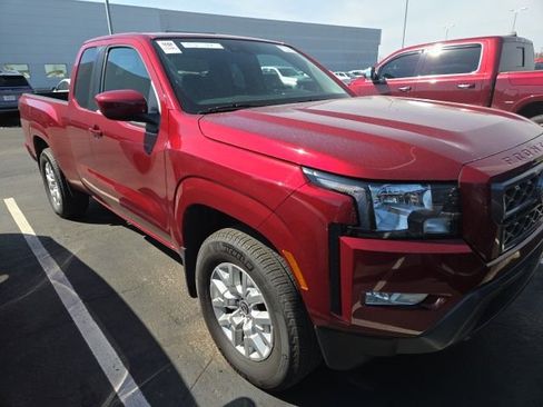 Used 2024 Nissan Frontier SV w/ SV Convenience Package image 1