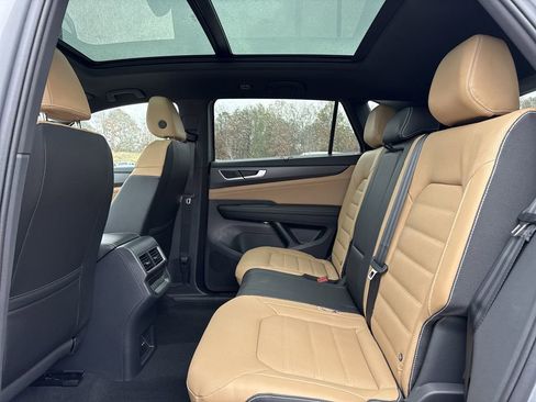 New 2026 Volkswagen Atlas Cross Sport SEL image 13