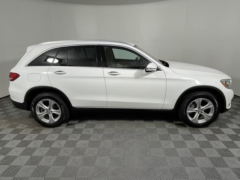 Used 2016 Mercedes-Benz GLC 300 image 6