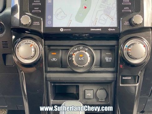 Used 2020 Toyota 4Runner TRD Off-Road Premium w/ Moonroof Package AWD/4WD image 33