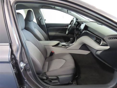 Used 2023 Toyota Camry LE FWD image 27