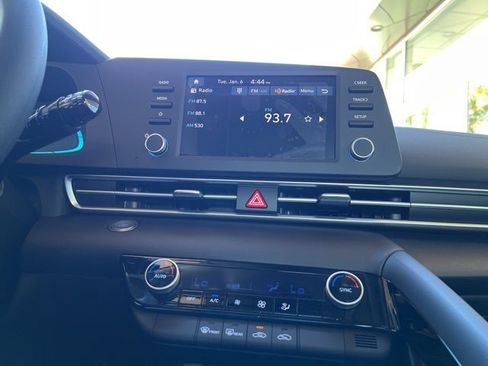 New 2026 Hyundai Elantra Blue image 11